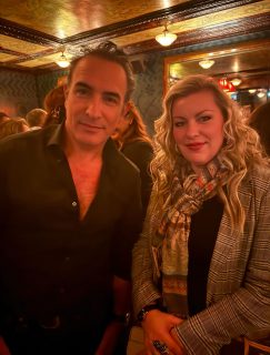 LANCEMENT RYE WHISKY FRANÇAIS 🍂🥃
📅 Date : 9 octobre 2025
📍 Lieu : Bar de la Maison Laperouse - Paris 6ème

🎉 Antoine Gravouil, Olivier Carsoule, Eric Lafon et Jean Dujardin ont le plaisir de vous convier à la soirée de lancement de leur Rye Whisky !

🌾 La première distillerie française dédiée au Rye Whisky. Pas besoin de partir au bout du monde : l’Aventure commence à Bordeaux.

👉 Cette bande de copains vous embarque dans une Aventure singulière, faite d’amitié, de passion et de whiskys aux profils intrigants, du seigle bio français aux fûts du chai urbain bordelais.

France Marie Myriam Larriere @yanis.bargoin @luxury_place_mag @jeandujardinfr 

✨ Célébrer cette aventure unique ! #RyeWhisky #Lancement #Aventure #WhiskyFrançais #Bordeaux